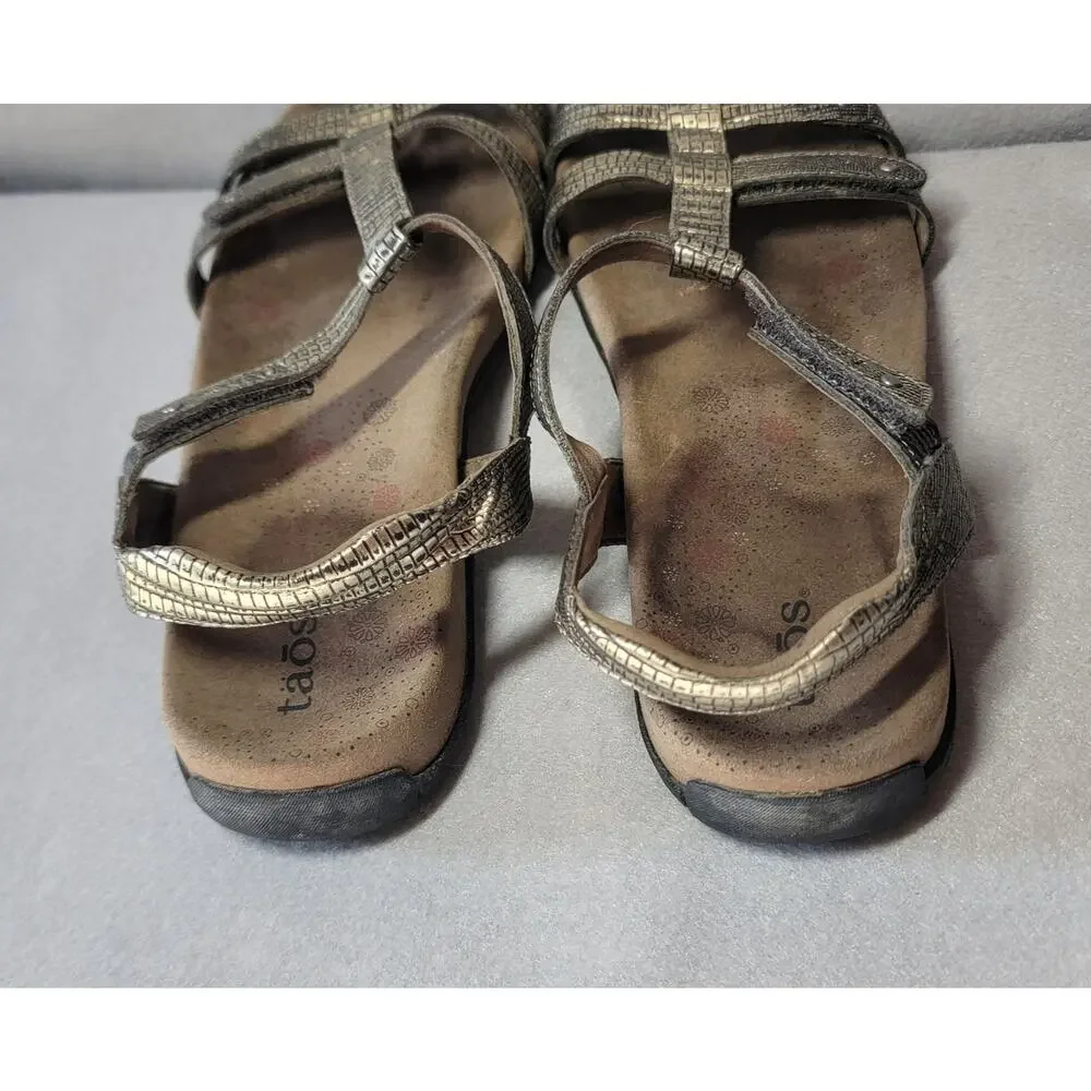 Taos Trophy 2 Metallic Embossed Leather Comfort Strappy Sandals Womens Size 9 40